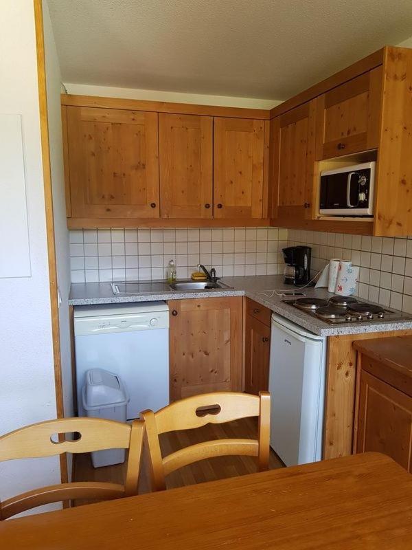 Les Petits Eterlous Appartement T3 36M2 A Puy St Vincent 1800 Alpes Du Sud 6 Personnes Parking Prive Couvert Пюї-Сен-Венсан Екстер'єр фото