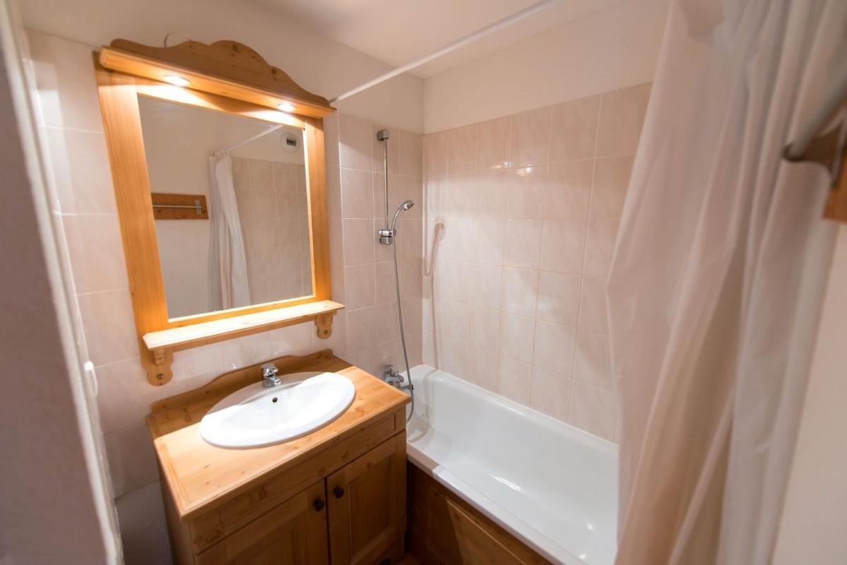 Les Petits Eterlous Appartement T3 36M2 A Puy St Vincent 1800 Alpes Du Sud 6 Personnes Parking Prive Couvert Пюї-Сен-Венсан Екстер'єр фото